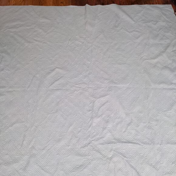 Fieldcrest Luxury Quilted Blanket Blue Size 100x92 100% Polyester Shell - Picture 3 of 9